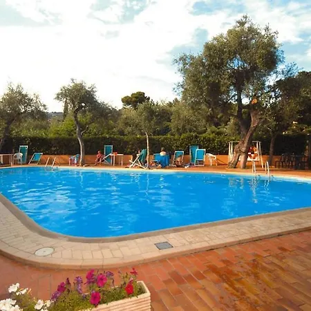 Appartamento In Diano Marino With Communal Pool *